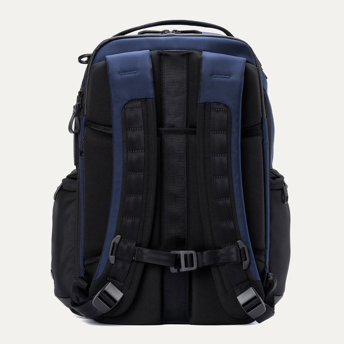Altitude™ Large Expandable Laptop Backpack 30-36L