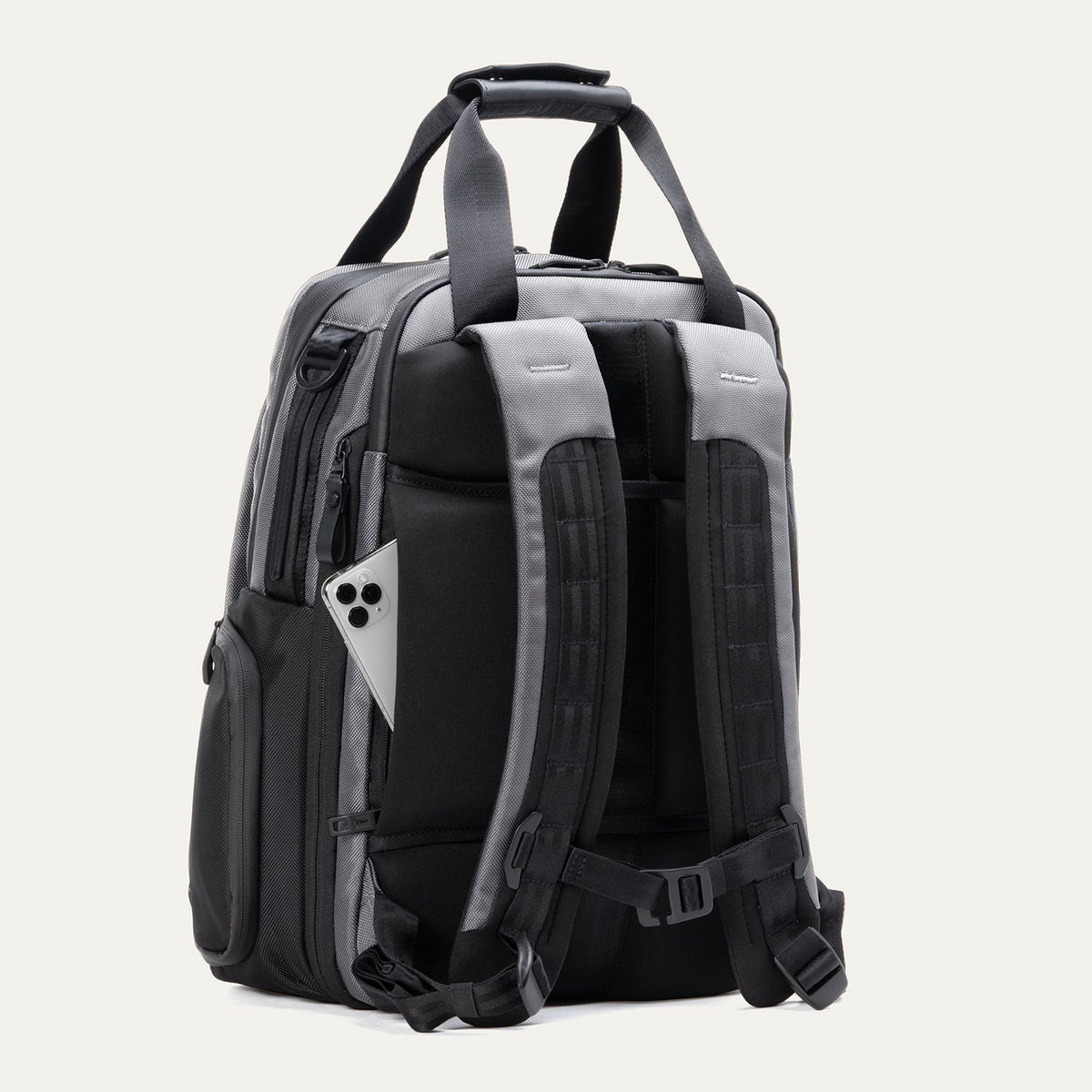 Altitude™ Medium Expandable Laptop Backpack 25-30L