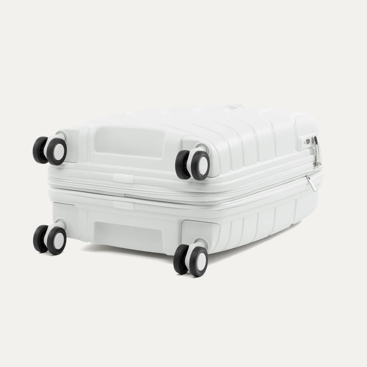 Atlantic®  Carry-On / Medium Check-In Hardside Set