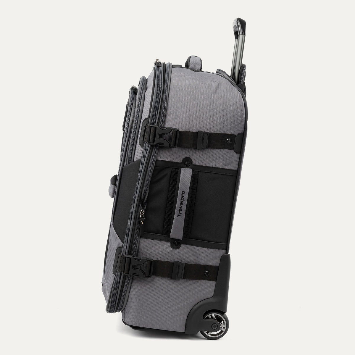 Bold™ By Travelpro® Medium Check-In Rollaboard®