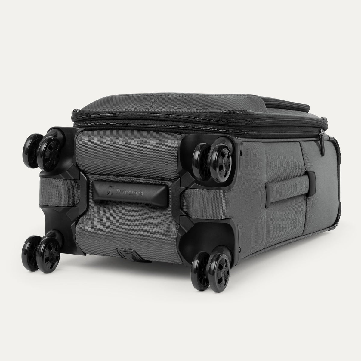 Crew™ Classic Carry-On / Large Check-In Set