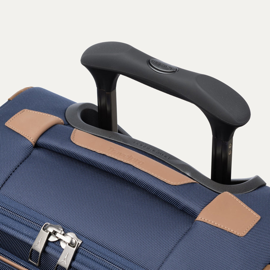 Crew™ Classic Compact Carry-On / Medium Check-In Set