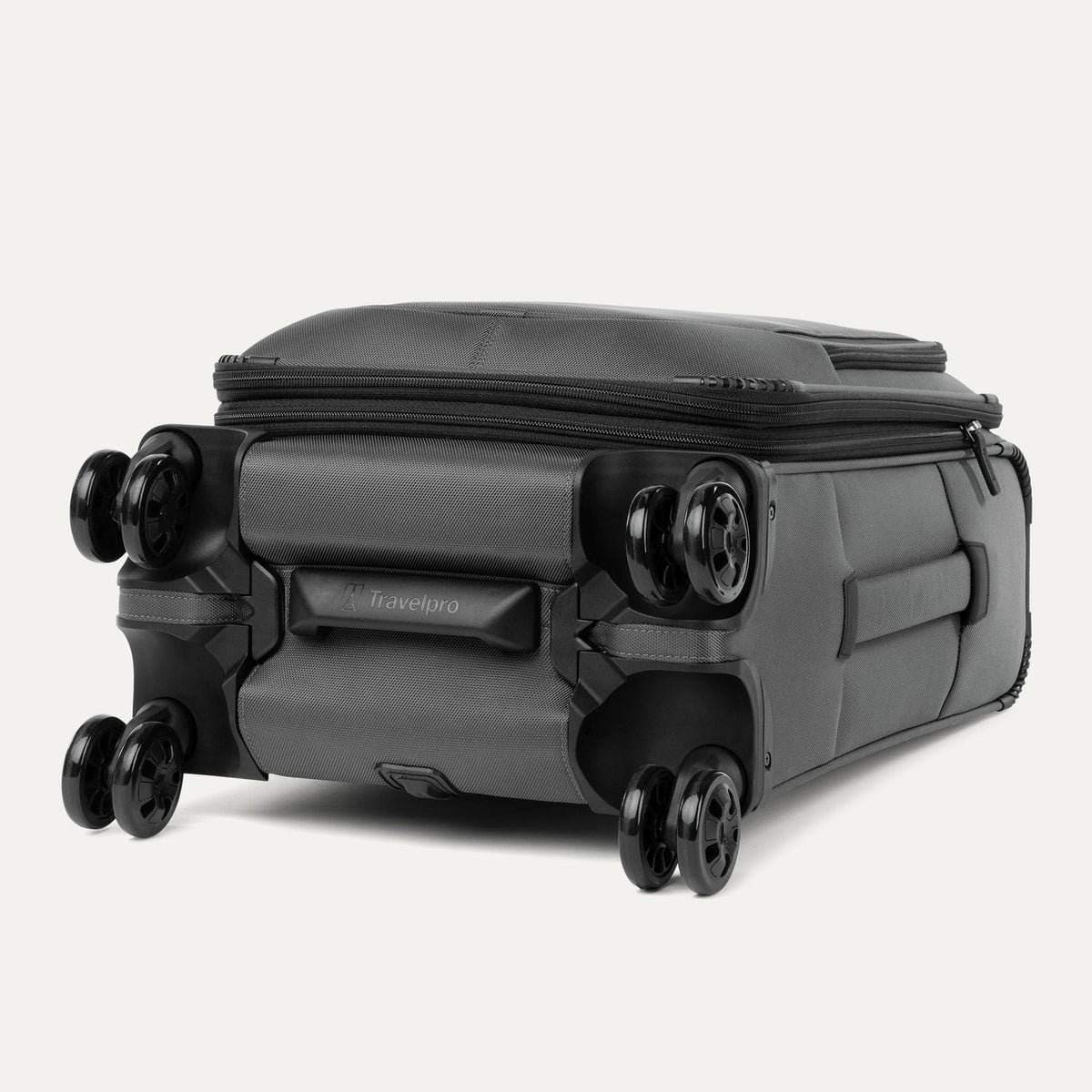 Crew™ Classic Compact Carry-On / Large Check-In Set