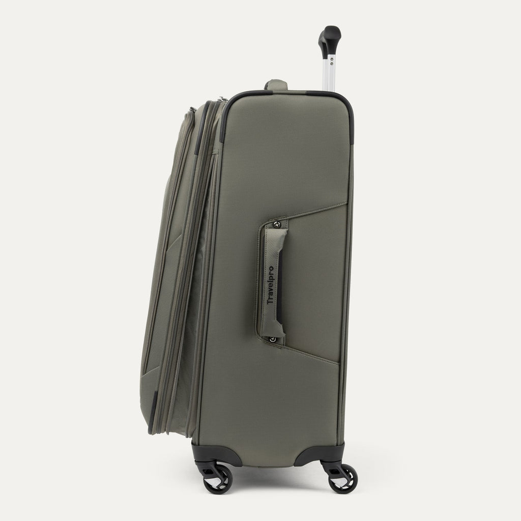 Maxlite® 5 Medium Check-In Spinner