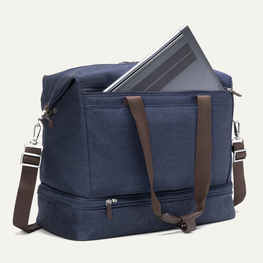 On the Move - Platinum® Elite Weekender Bag / Medium Check-In Set