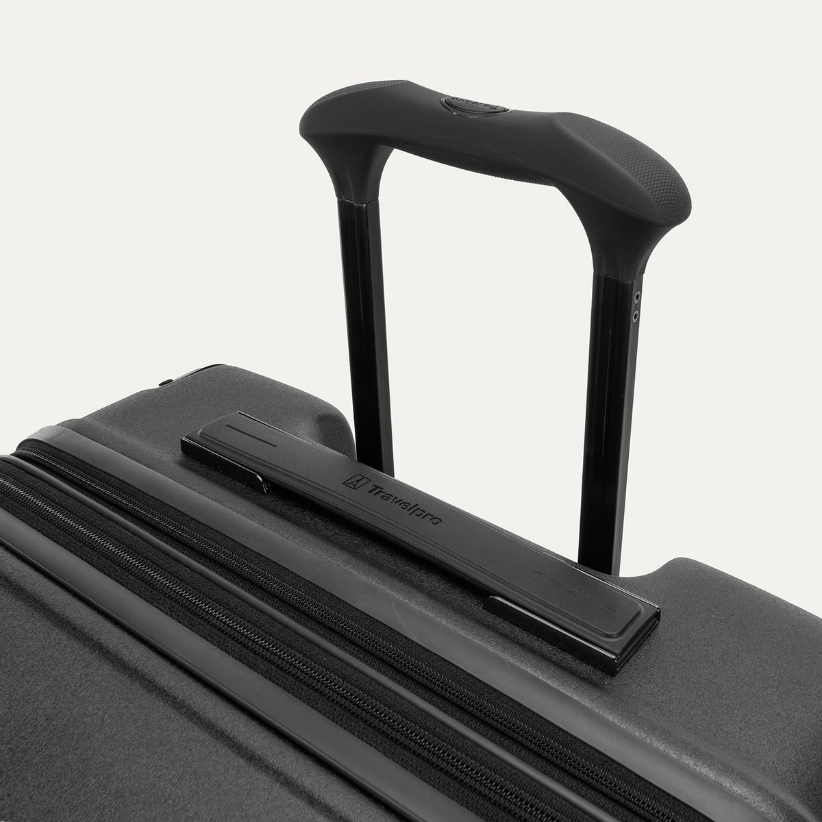 Platinum® Elite Large Check-In Hardside Spinner