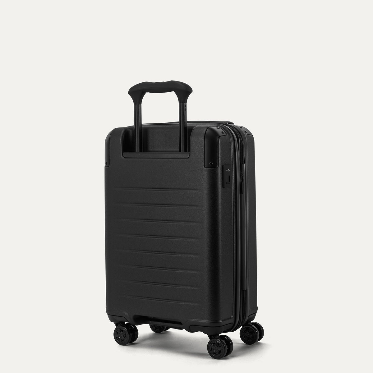 Platinum® Elite Compact Carry-On / Medium Check-In Hardside Set
