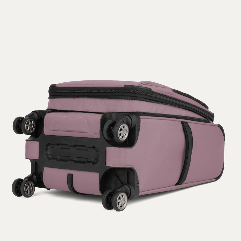 Roundtrip® Carry-on Spinner