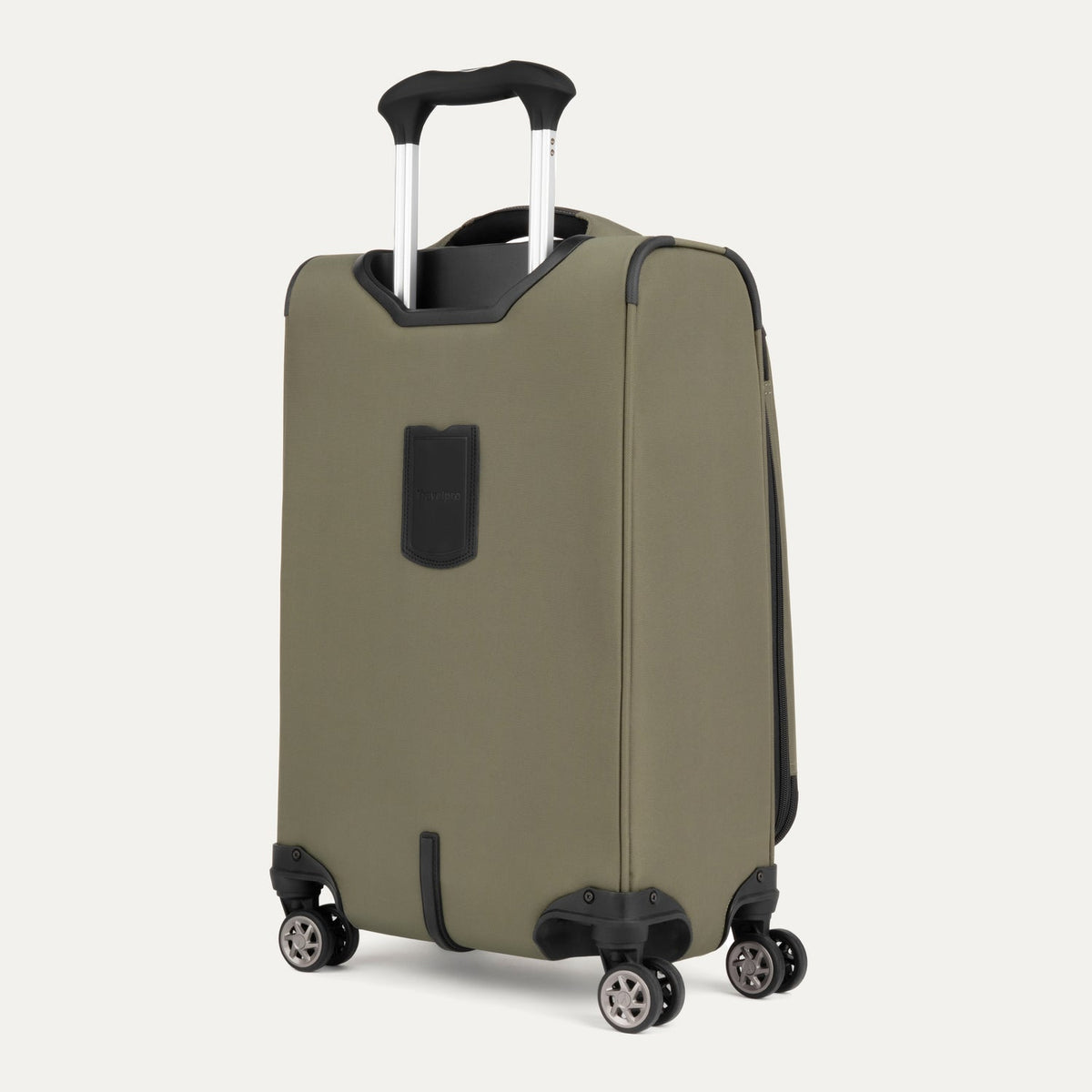 Roundtrip® Carry-on Spinner