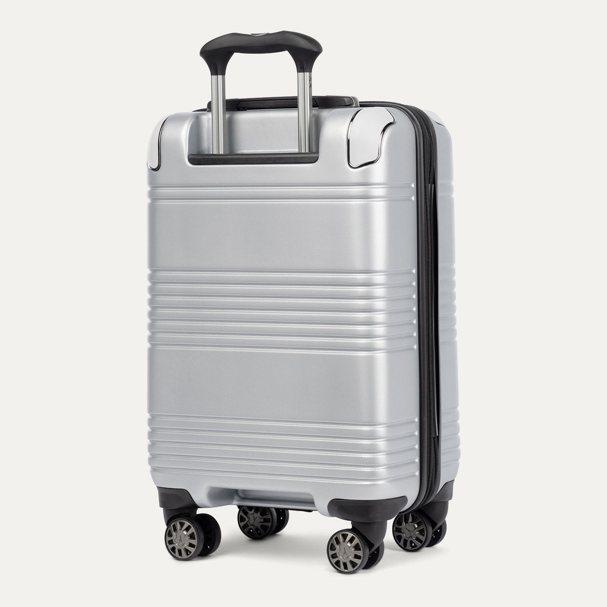 Roundtrip® Carry-On / Medium Check-In Hardside Set